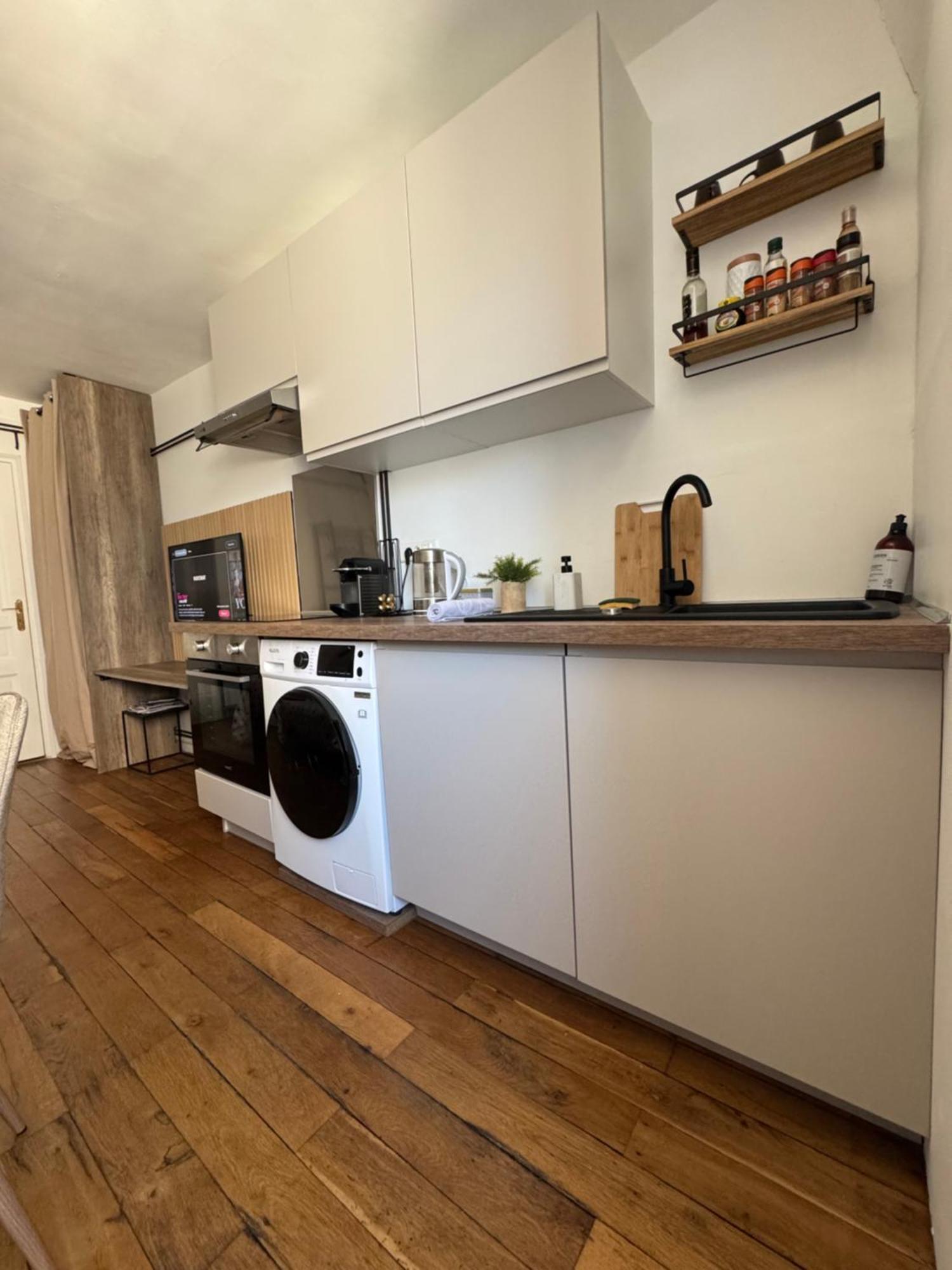 Charmant Appartement Au Coeur De บัวร์ ภายนอก รูปภาพ