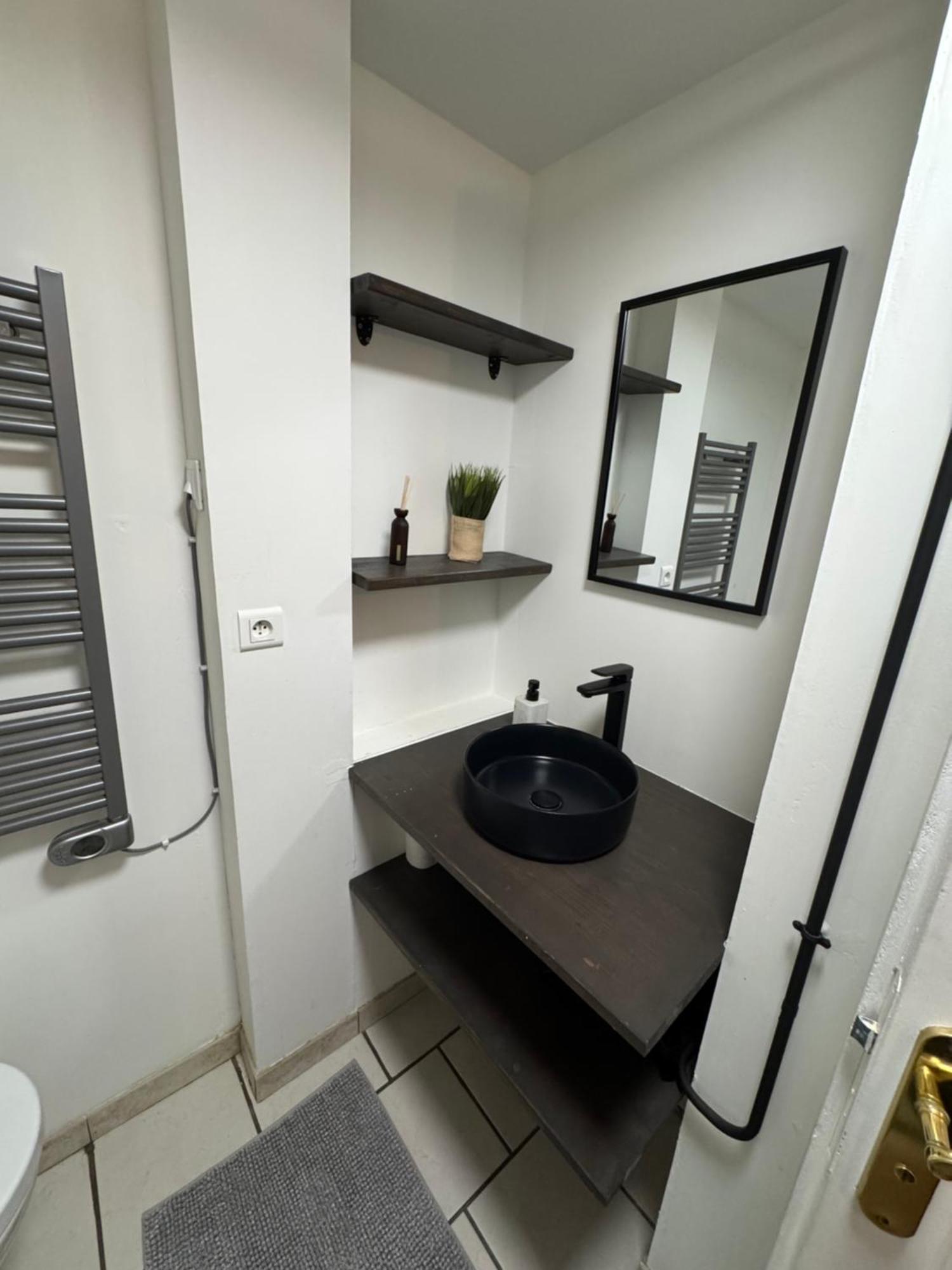 Charmant Appartement Au Coeur De บัวร์ ภายนอก รูปภาพ